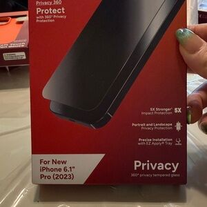 Privacy 360 Tempered Glass Screen Protector for iPhone 6.1" Pro (2023) - Black